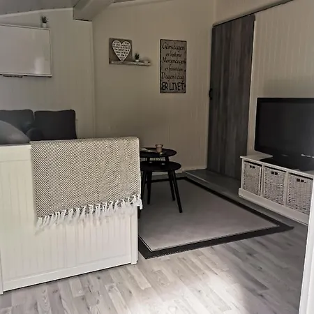 Landlig Naer Dyreparken, Romslig Og Barnevennlig Kristiansand