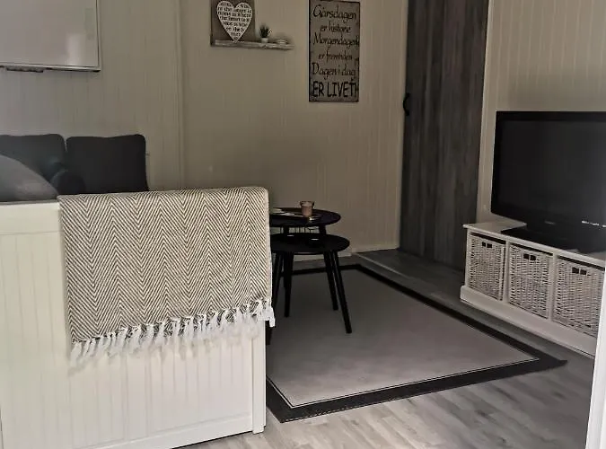 Landlig Nær Dyreparken, Romslig Og Barnevennlig Kristiansand