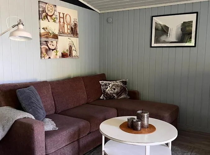 Feriehus Landlig Nær Dyreparken, Romslig Og Barnevennlig *